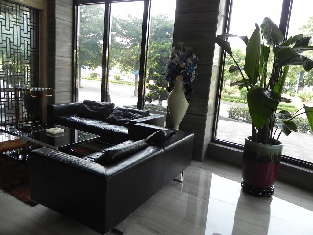Shunde Oliva Hotel Exterior photo