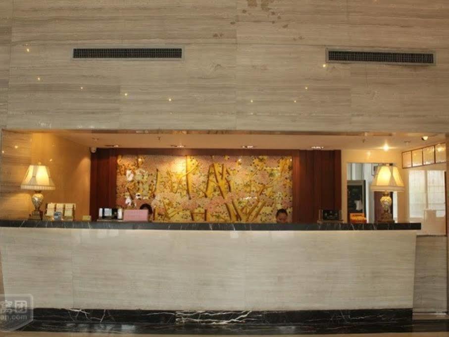 Shunde Oliva Hotel Exterior photo